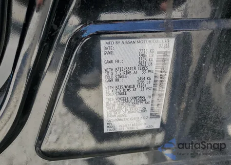 2015 Nissan Pathfinder S z USA, uszkodzony, nr VIN 5N1AR2MN2FC649202